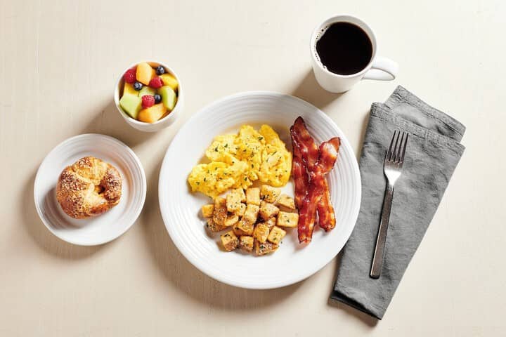 Breakfast/Coffee Service 62 of 120