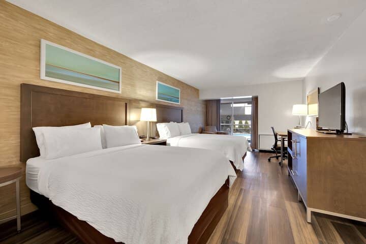 Room 17 of 120