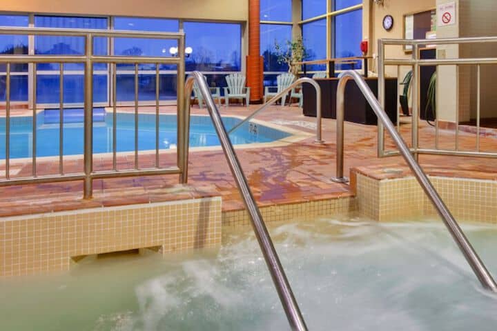Pool 31 of 120